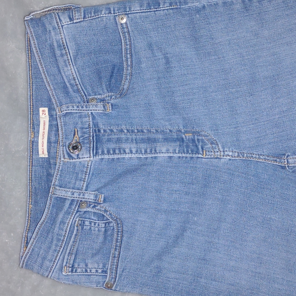 Levi's Mile High Super Skinny 28